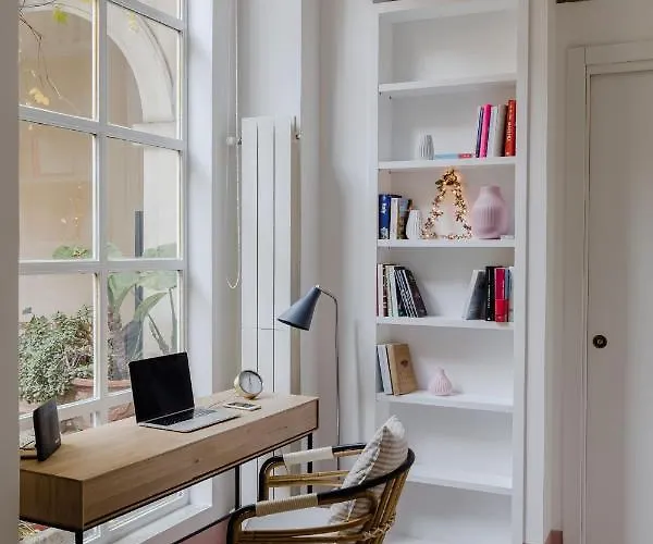 The Secret Loft Garden Apartment *